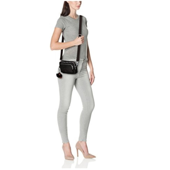 kipling merryl fanny pack